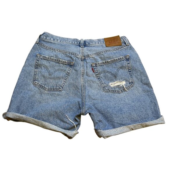 Levis 501 High-Waisted Denim Shorts 31 - Picture 2 of 7